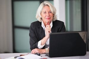 Женщина психолог